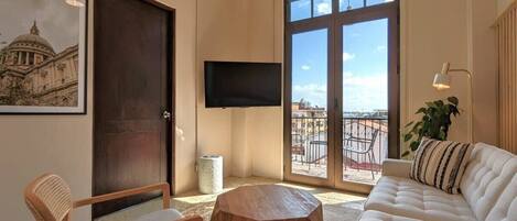 Télévision, espaces bureaux