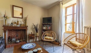 TV - 63g1348 - Saint-julien-puy-laveze (SAINT-JULIEN-PUY-LAVEZE)
