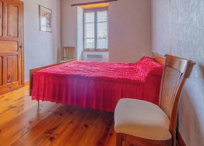 3 bedrooms