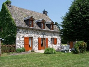 Exterior - Maison au Cœur de la Campagne (TAUVES)