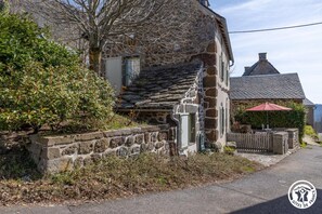 Exterior - La Salamandre - Saint-victor-la-riviere (SAINT-VICTOR-LA-RIVIERE)