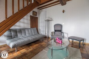 Televisie en een open haard