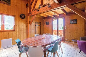 Dining - Chez Leandre - Briffons (BRIFFONS)