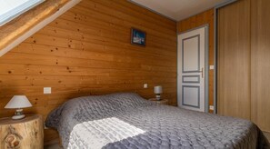 1 quarto