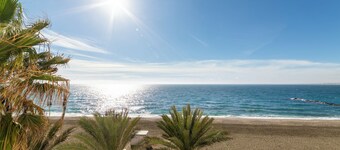 Appartement "Ocean Views, Paseo Marítimo" avec Terrasse et Wi-Fi