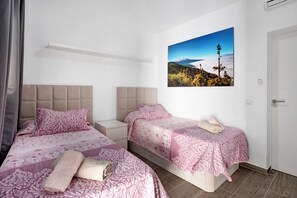 3 chambres, Wi-Fi gratuit, draps fournis