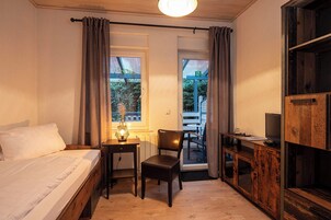 Wifi gratis y ropa de cama 