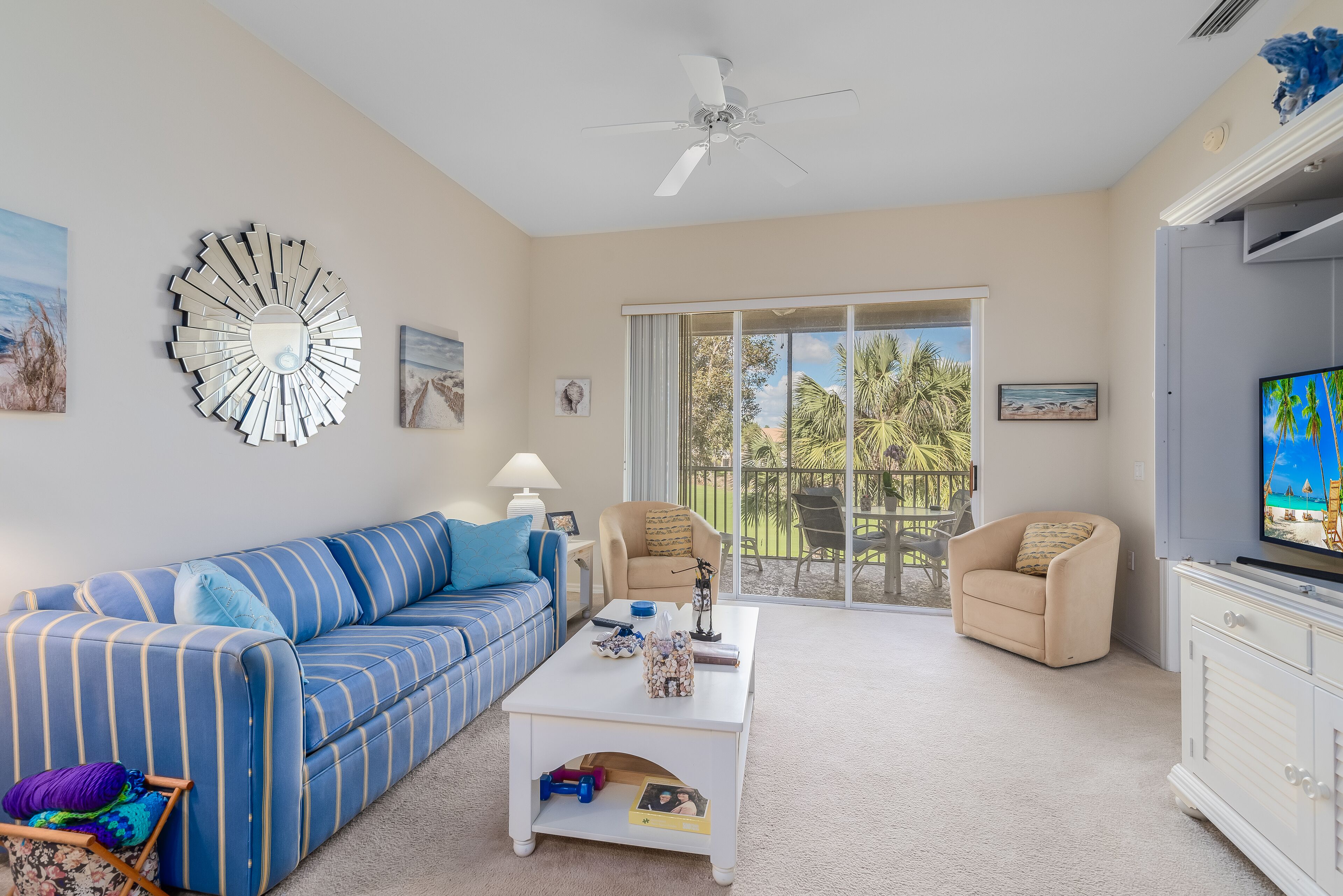 Golf Course Views at this 2.5/2 Condo at Forest Glen