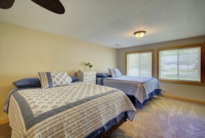 3 bedrooms, free WiFi, bed sheets