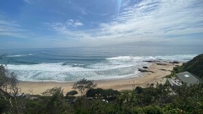 Beach nearby - The Mullet - With Water Views (Nambucca Heads)