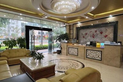 Zai Shui Yi Fang Hotel (Qiubei Jiaolian Plaza)