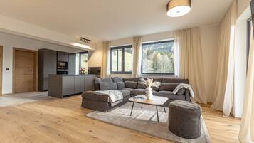 Télévision à écran plat