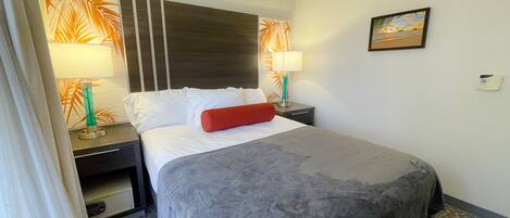 Desk, iron/ironing board, free WiFi, bed sheets