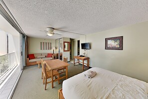 Desk, iron/ironing board, free WiFi, bed sheets