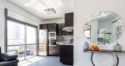 Hakovshim Miroir - Two Bedroom Apartment, Sleeps 4