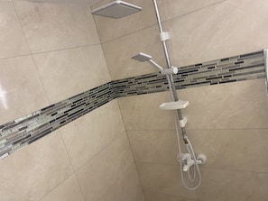 Haartrockner, Handtücher