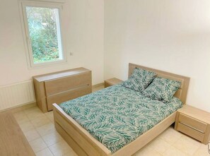 3 quartos, ferros/tábuas de passar roupa, Wi-Fi de cortesia