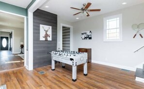 Game room - Bourbon tour destination w/ hot tub & outdoor area (Louisville)
