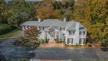 Overnatningsstedets facade