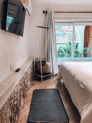 Coffres-forts dans les chambres, rideaux occultants