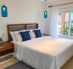 In-room safe, blackout drapes, iron/ironing board, free WiFi - Bosquecito Bacalar (Bacalar)