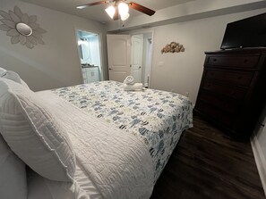 4 quartos, Wi-Fi de cortesia, roupa de cama