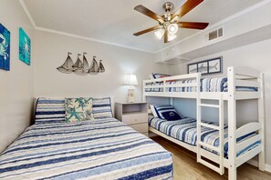 2 bedrooms, iron/ironing board, WiFi, bed sheets