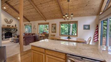 Rumah, 3 kamar tidur | Interior