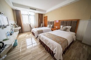 Room - Yi Long Hua Chen Impress Business Hotel (Yilong)