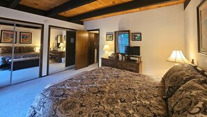 Condo, 2 phòng ngủ | 3 phòng ngủ, truy cập Internet không dây miễn phí, bộ trải giường 