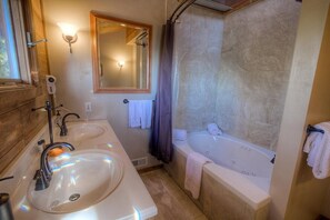 House, 3 Bedrooms | Bathroom | Towels - The Bass Chalet 3 Bedroom Home by RedAwning (Kings Beach)
