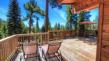 House, 3 Bedrooms | Terrace/patio