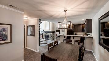 Apartment, 2 Bedrooms | Private kitchen | Fridge, oven, coffee/tea maker, toaster