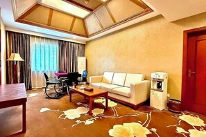 Room - Jiaozishan Hot Spring Resort Hotel (Luquan)