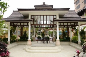 บริเวณภายนอก