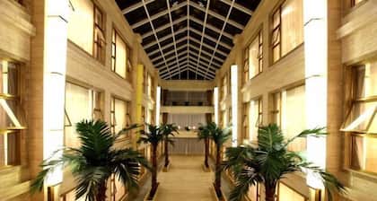 Island Hotel