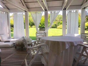 Servei de restauració a l'aire lliure