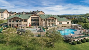 Exterior - 3BD/Sevierville - Smoky Mountains Resort w/pools! (Sevierville)
