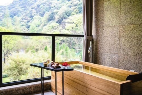 Tianmingshan Spa & Resort