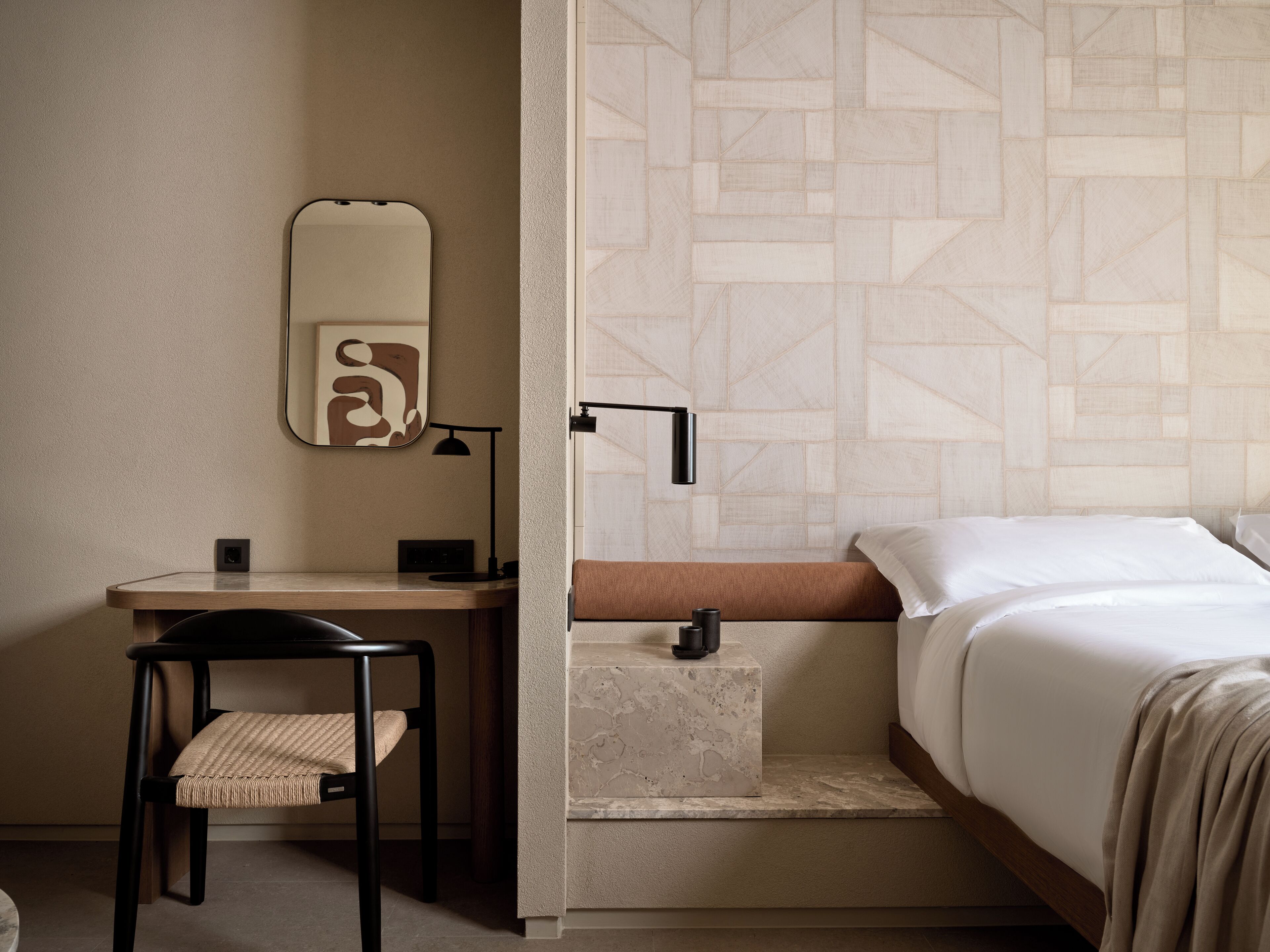 Minibar, caja de seguridad en la habitación, escritorio y wifi gratis 