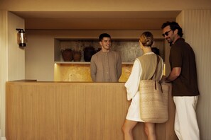 Reception - Omeon Mykonos (Mykonos)