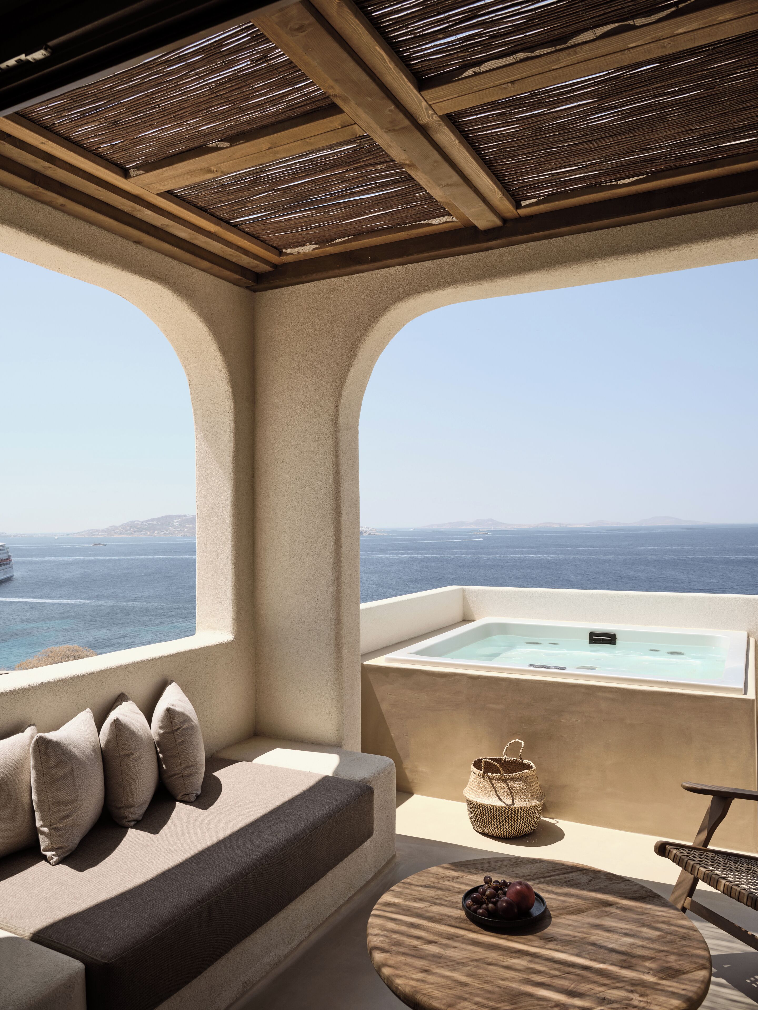 OMEON Signature Suite Sea View with Private Hot Tub | Beach/ocean view