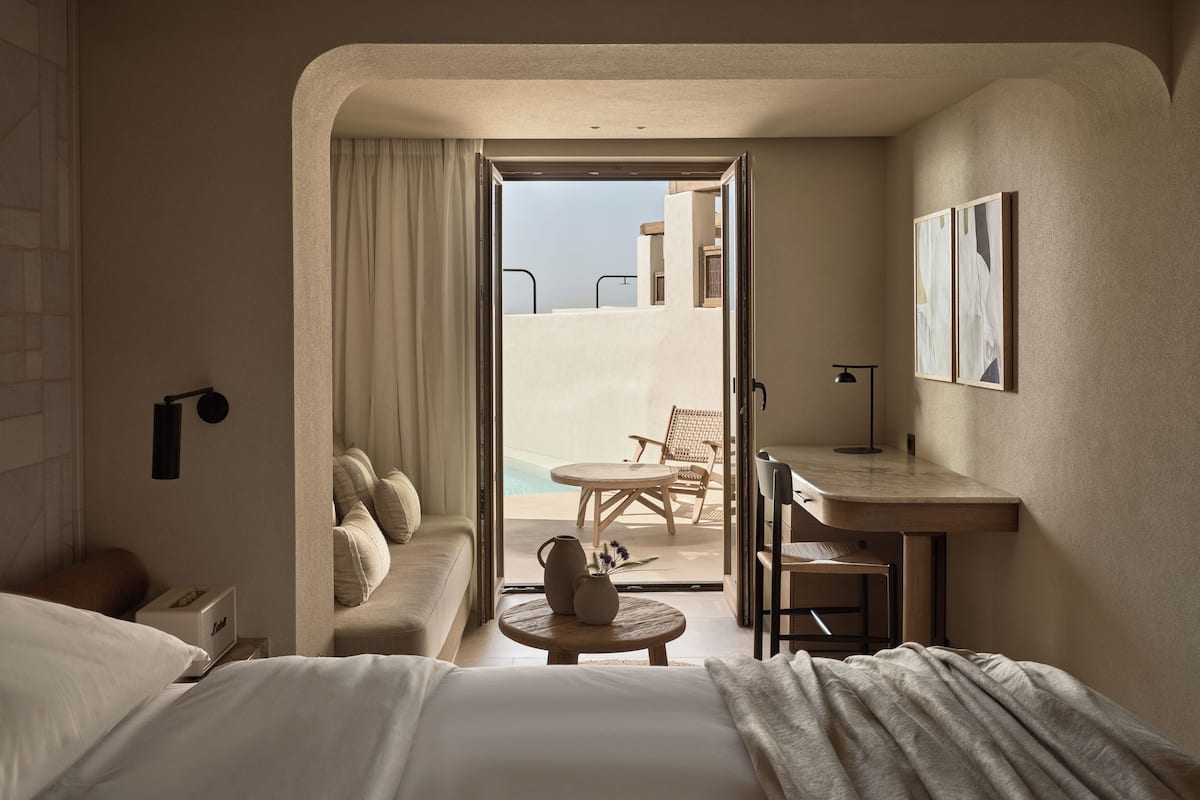 Island Gaze Room Inland View with Private Pool | Minibar, in-room safe, desk, free WiFi