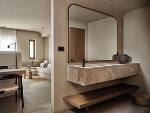 OMEON Signature Suite Sea View with Private Pool | Bathroom | Shower, eco-friendly toiletries, hair dryer, bathrobes - Omeon Mykonos (Mykonos)