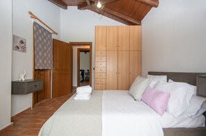 4 bedrooms, WiFi