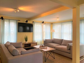 TV, fireplace, video games, offices