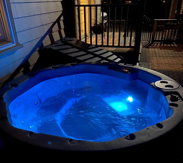 Bain à remous extérieur