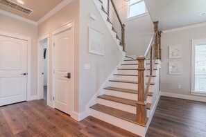 Interior - Stunning Beach House, Short Walk to the Beach (Galveston)