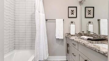 Regadera y secadora de cabello