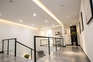 Interior - Mimengyitan Holiday Inn (Deqing)